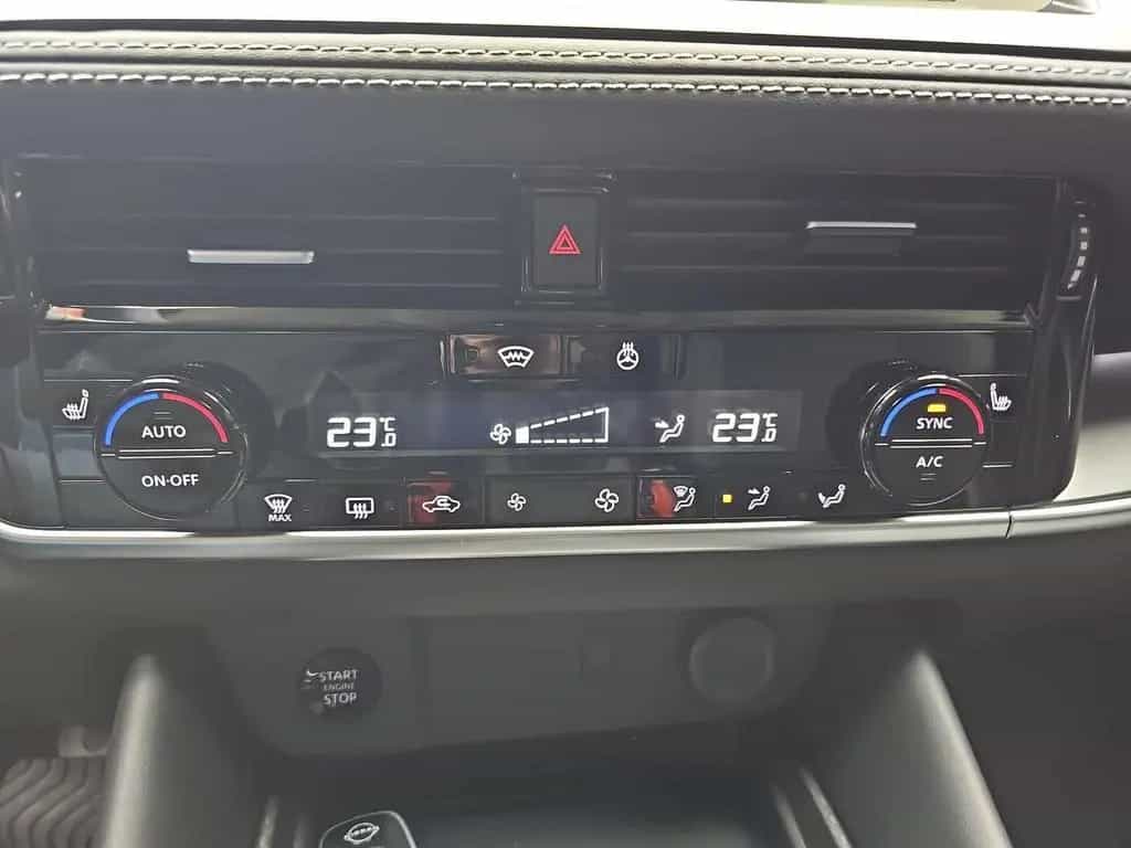 Nissan Qashqai 1.3 DIG-T XTRONIC N-CONNECTA PANO WINTER 04/2026-photo-11