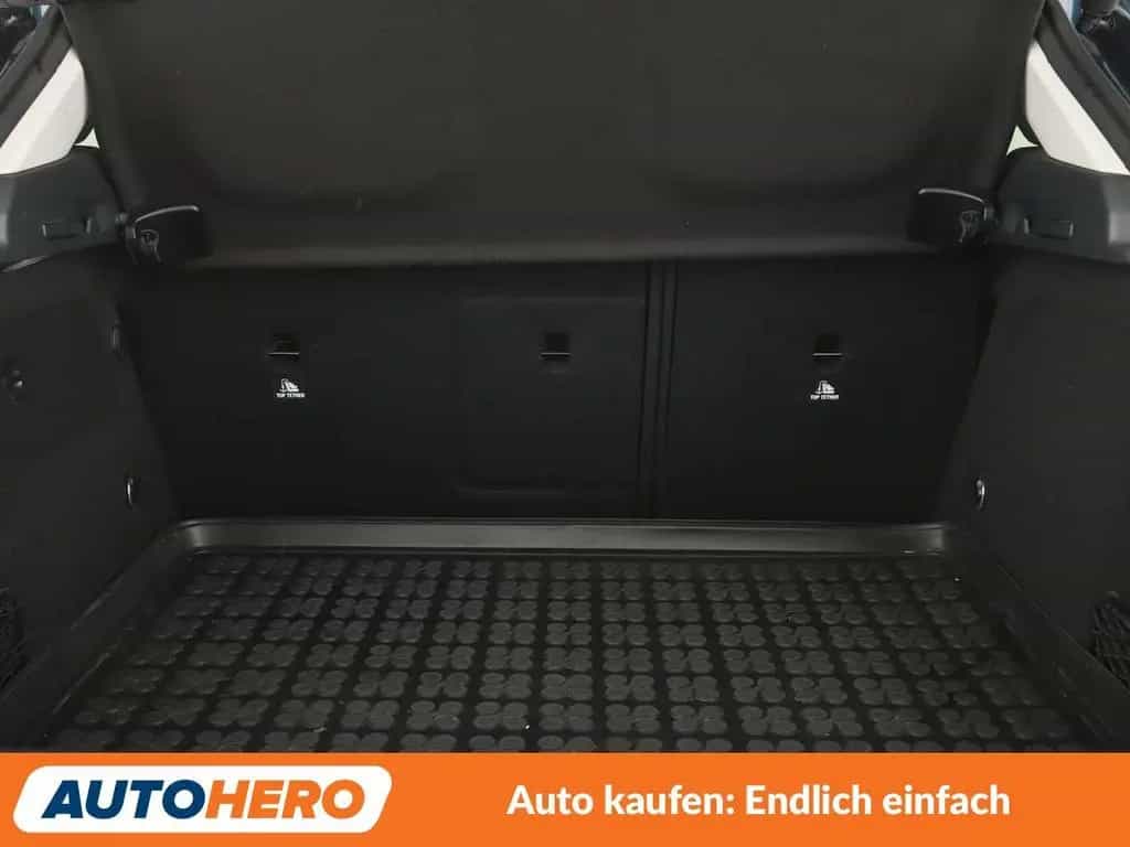 Mercedes-Benz GLA-Class 220 d 4Matic Urban Aut.*NAV*TEMP*PDC*SHZ*AHK 07/2019-photo-17