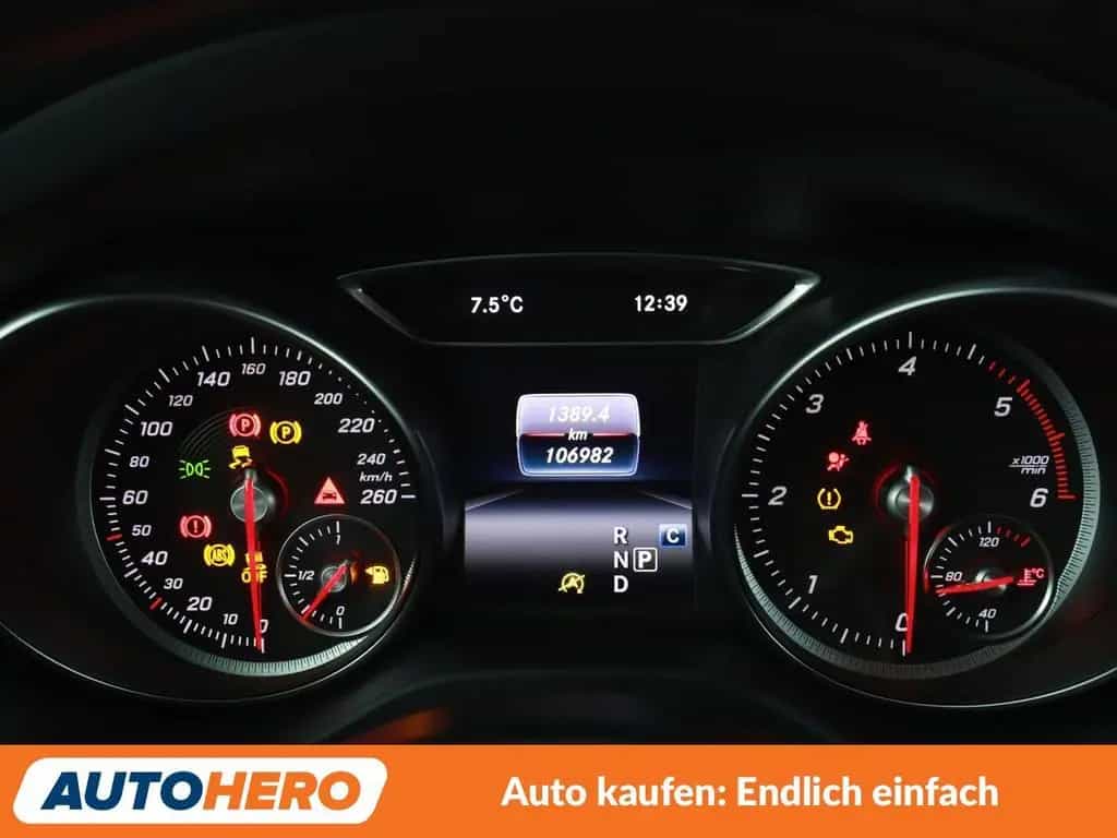 Mercedes-Benz GLA-Class 220 d 4Matic Urban Aut.*NAV*TEMP*PDC*SHZ*AHK 07/2019-photo-19