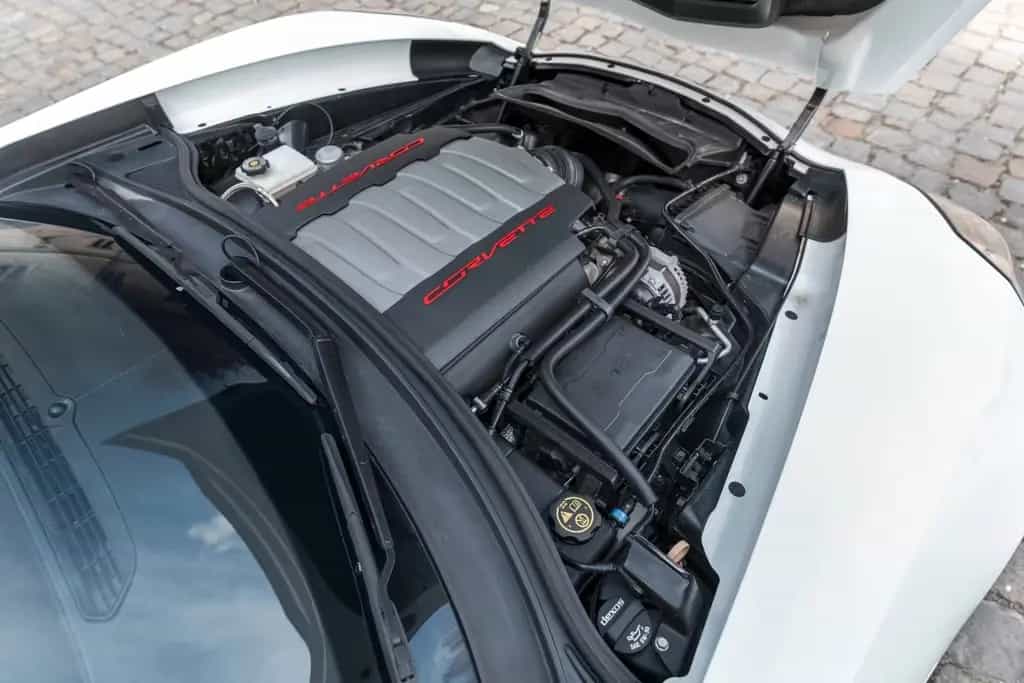 Corvette C7 Stingray Z51 BOSE CARPLAY TEMPOMAT KAM 11/2013-photo-29