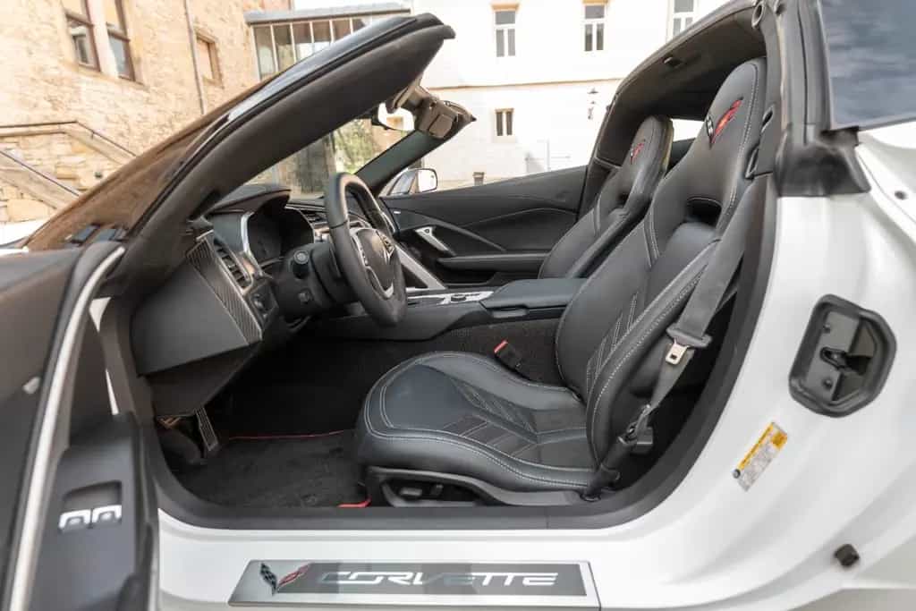 Corvette C7 Stingray Z51 BOSE CARPLAY TEMPOMAT KAM 11/2013-photo-3