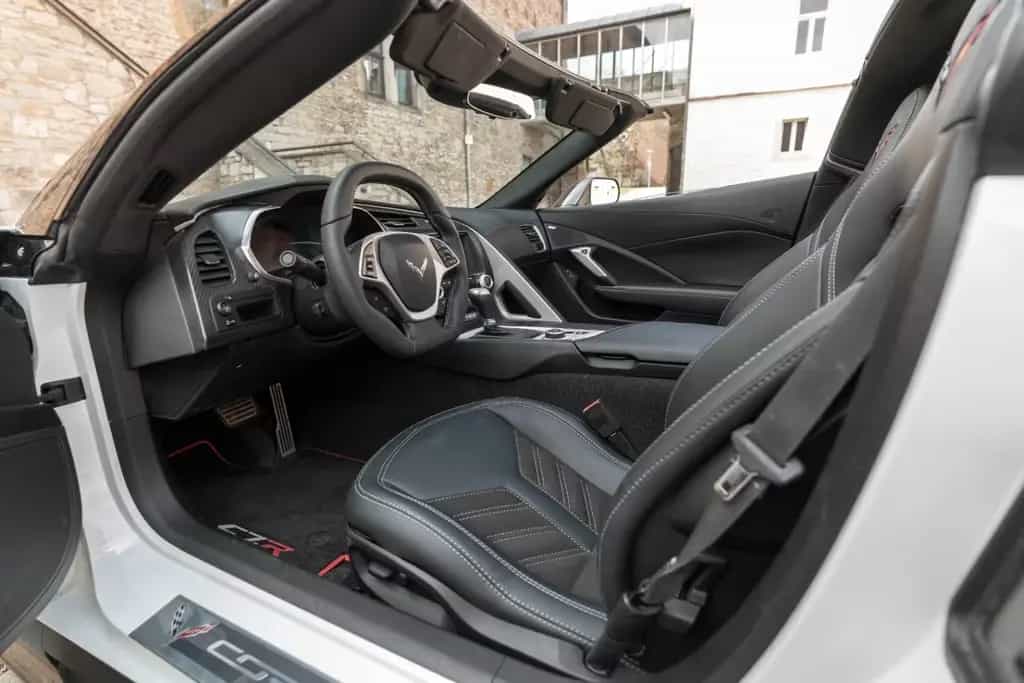 Corvette C7 Stingray Z51 BOSE CARPLAY TEMPOMAT KAM 11/2013-photo-4