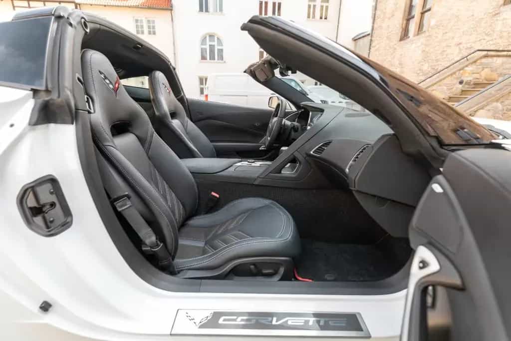 Corvette C7 Stingray Z51 BOSE CARPLAY TEMPOMAT KAM 11/2013-photo-8