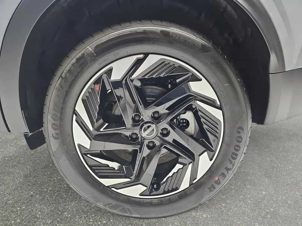Nissan Qashqai 1.3 DIG-T XTRONIC N-CONNECTA PANO WINTER 04/2026-photo-6