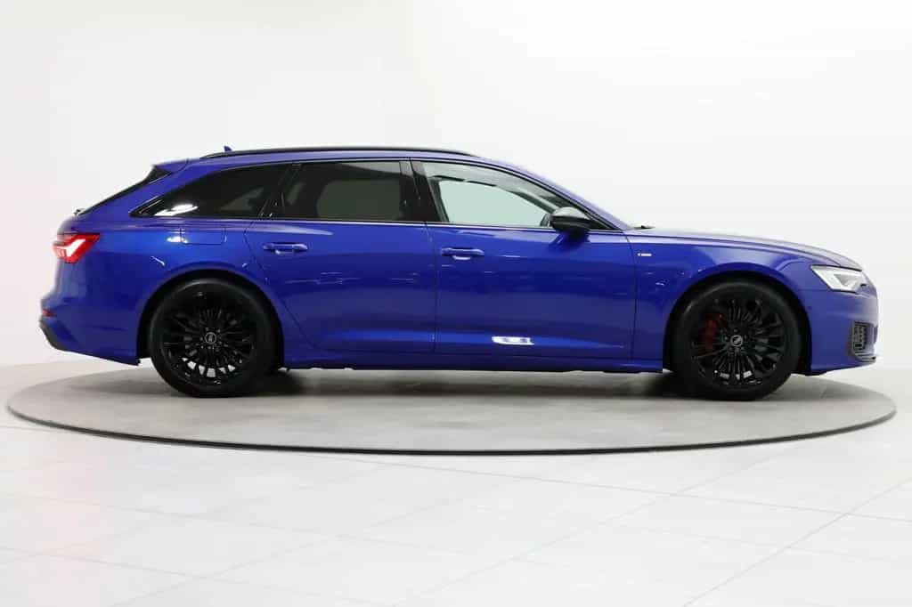 Audi A6 Avant 55 TFSIe quattro S tronic AHK Matrix 11/2022-photo-8