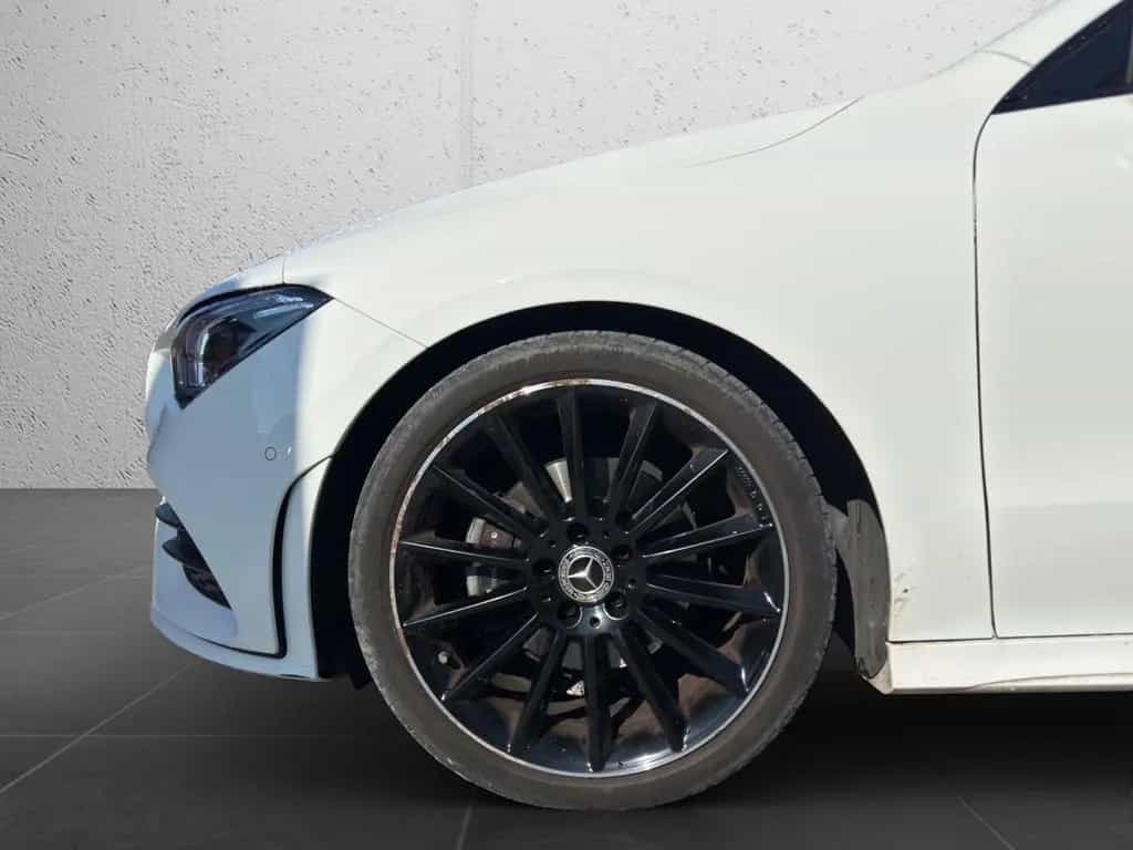 Mercedes-Benz CLA 180 AMG Line*Night Paket*LED*Burmester* 08/2019-photo-14