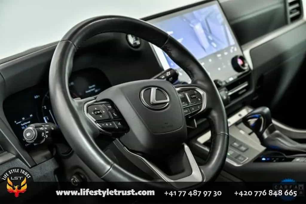 Lexus GX 550 Premium HUD 3.4V6  7seat AWD- € 76.500 T1 10/2024-photo-14
