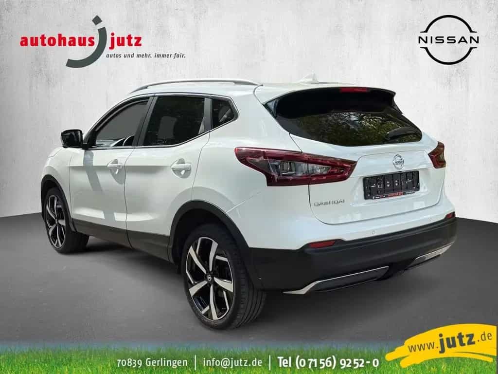 Nissan Qashqai 1.3 DIG-T Akari 07/2021-photo-2