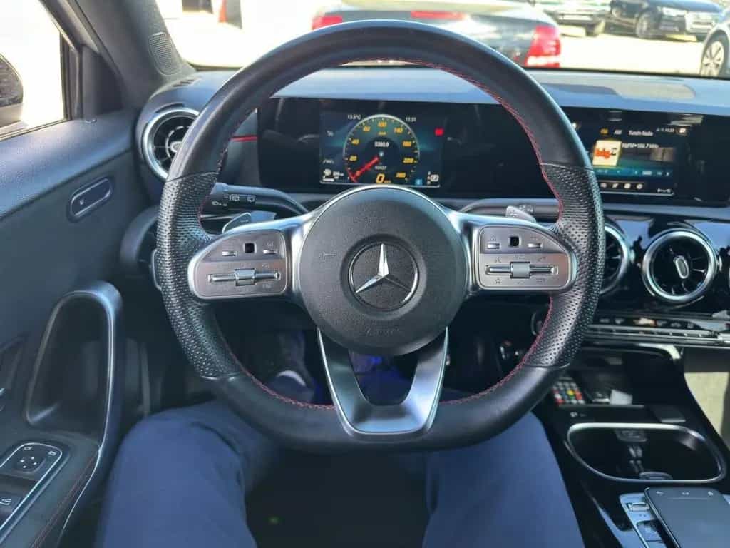 Mercedes-Benz A 180 AMG-Line  Night-Paket  LED 05/2019-photo-12