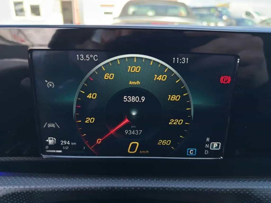 Mercedes-Benz A 180 AMG-Line  Night-Paket  LED 05/2019-photo-13