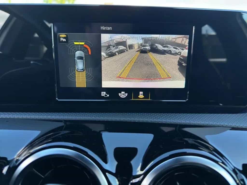 Mercedes-Benz A 180 AMG-Line  Night-Paket  LED 05/2019-photo-16