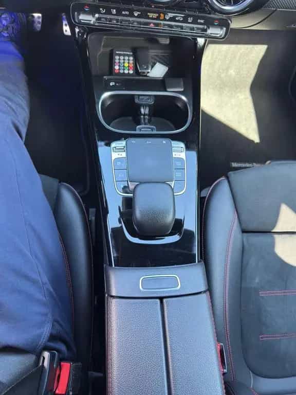 Mercedes-Benz A 180 AMG-Line  Night-Paket  LED 05/2019-photo-19