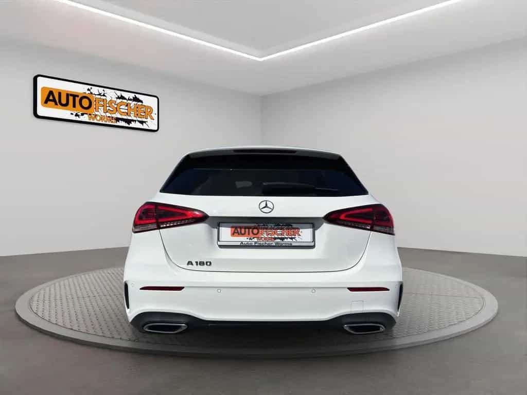 Mercedes-Benz A 180 AMG-Line  Night-Paket  LED 05/2019-photo-5