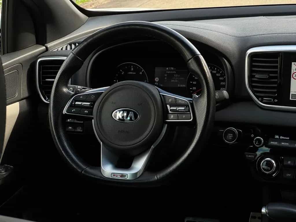 Kia Sportage GT-Line 2.0 4WD ALLRAD*PANO*Garantie* 04/2019-photo-13