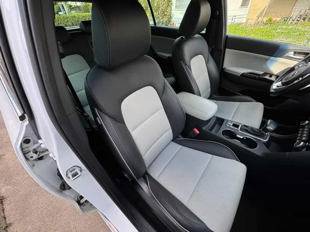 Kia Sportage GT-Line 2.0 4WD ALLRAD*PANO*Garantie* 04/2019-photo-23