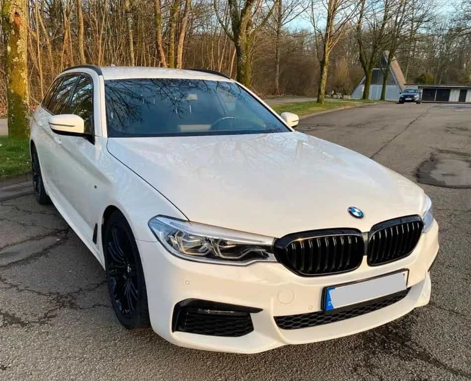 BMW 5 Series 520d M Sport| 09/2018-photo-0