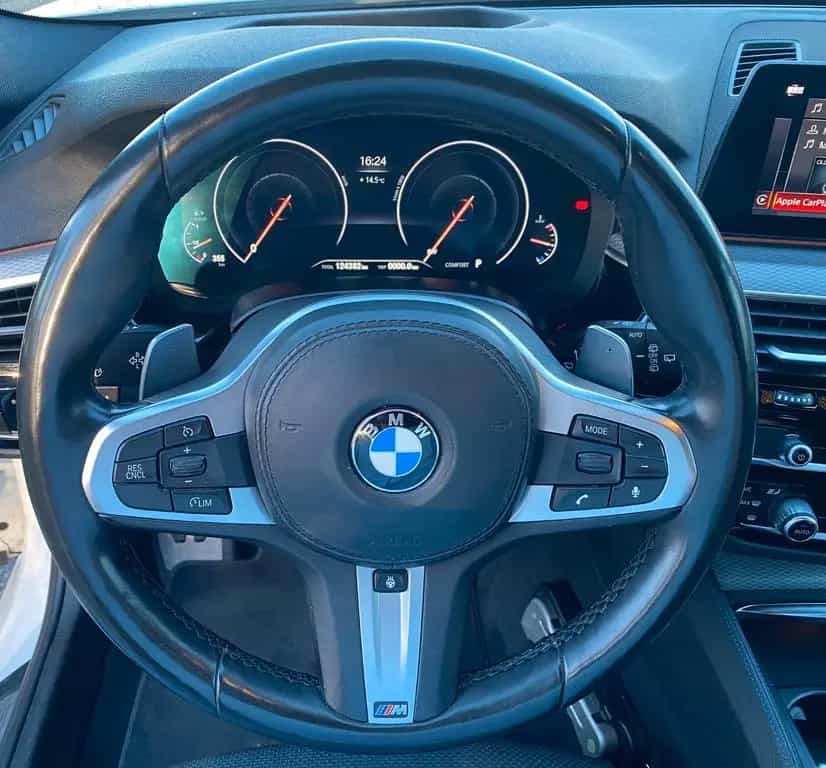 BMW 5 Series 520d M Sport| 09/2018-photo-4