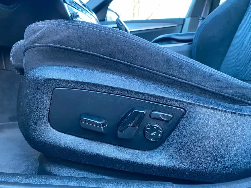 BMW 5 Series 520d M Sport| 09/2018-photo-6