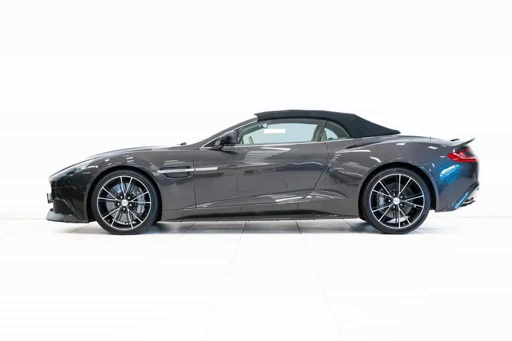 Aston Martin Vanquish Volante | Quantum Silver | B&O Audio | 06/2014-photo-10