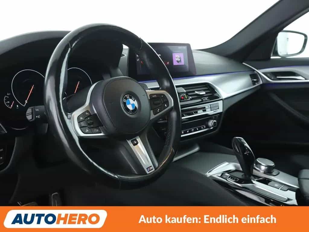 BMW 5 Series 540i xDrive M Sport Aut.*NAVI*HUD*LED* 11/2018-photo-10