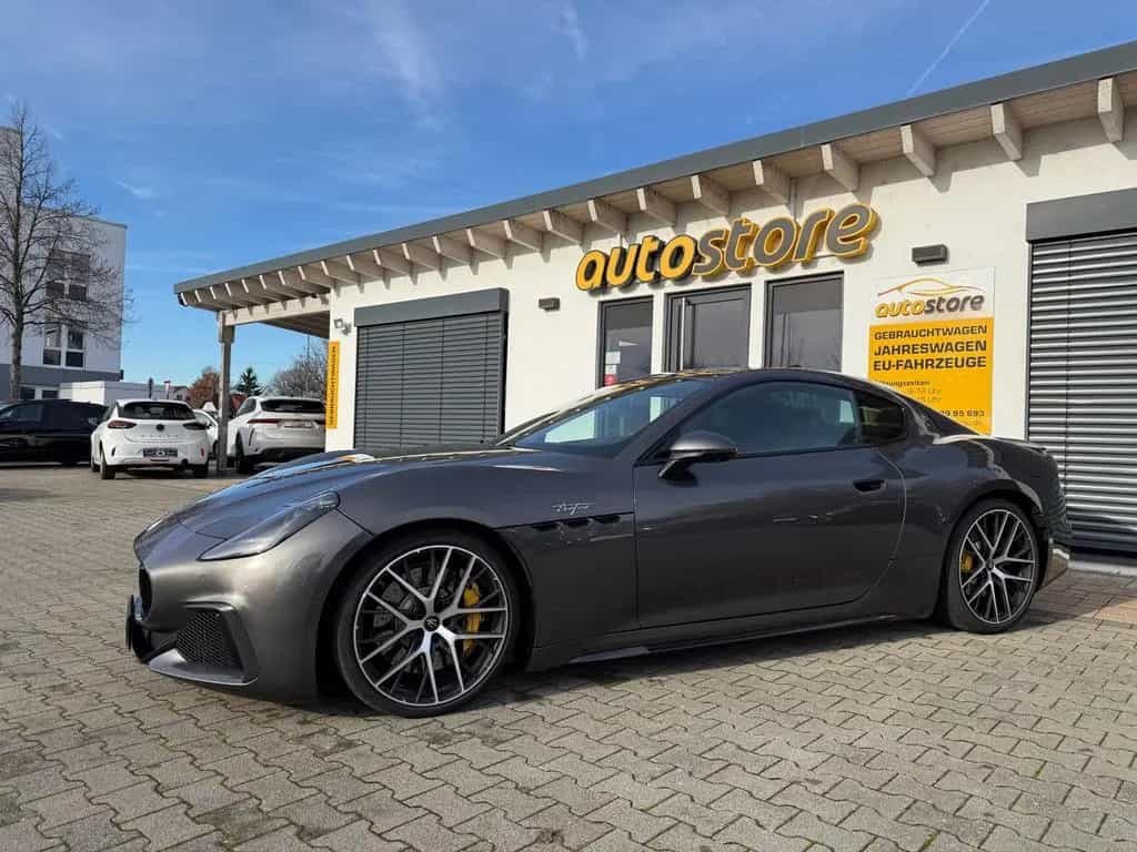 Maserati GranTurismo 3.0 V6 Trofeo AWD *HUD, Leder, Sonos 06/2025-photo-0