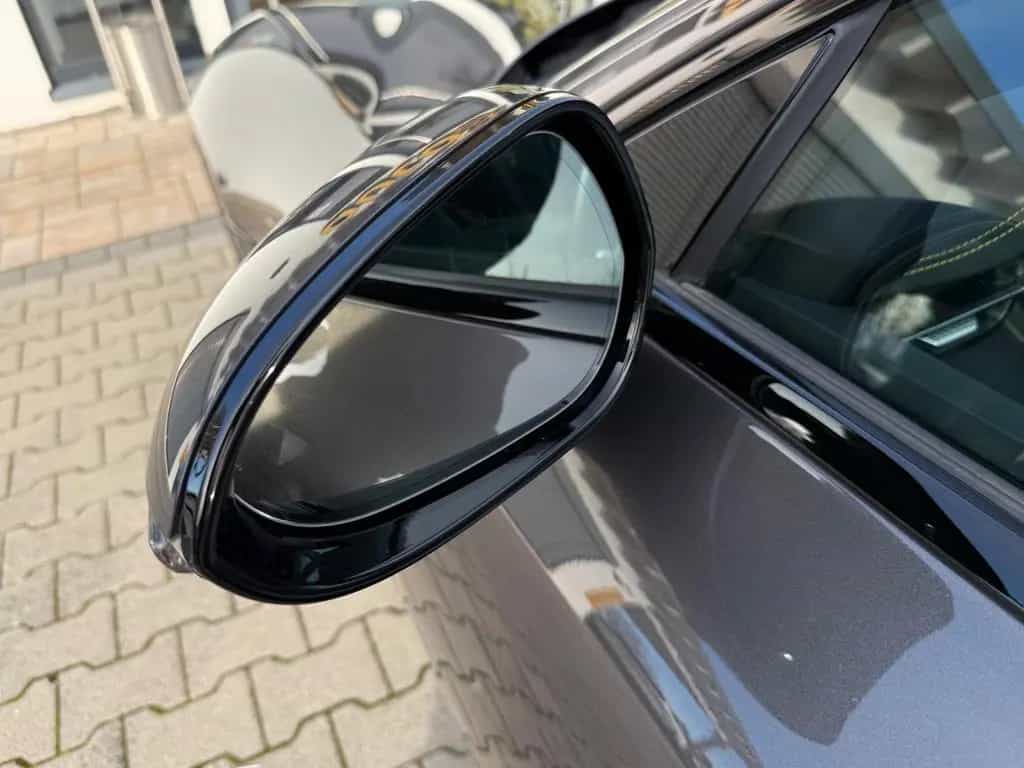 Maserati GranTurismo 3.0 V6 Trofeo AWD *HUD, Leder, Sonos 06/2025-photo-32