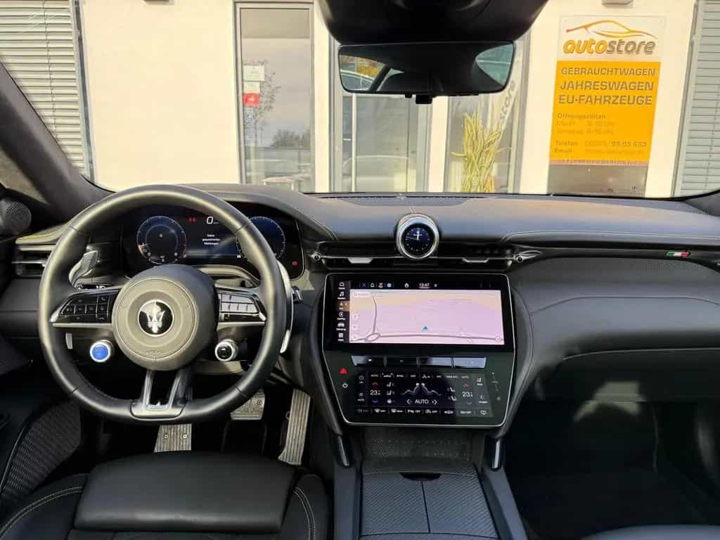 Maserati GranTurismo 3.0 V6 Trofeo AWD *HUD, Leder, Sonos 06/2025-photo-8