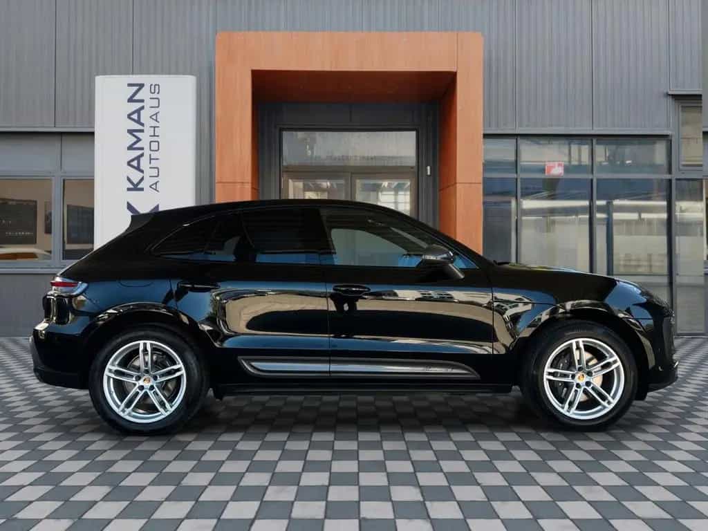 Porsche Macan T III Gen. Panorama Bose Kamera 04/2024-photo-21
