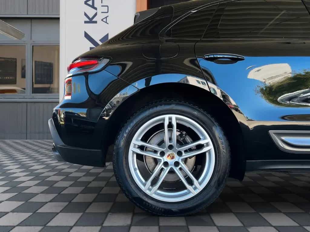 Porsche Macan T III Gen. Panorama Bose Kamera 04/2024-photo-28