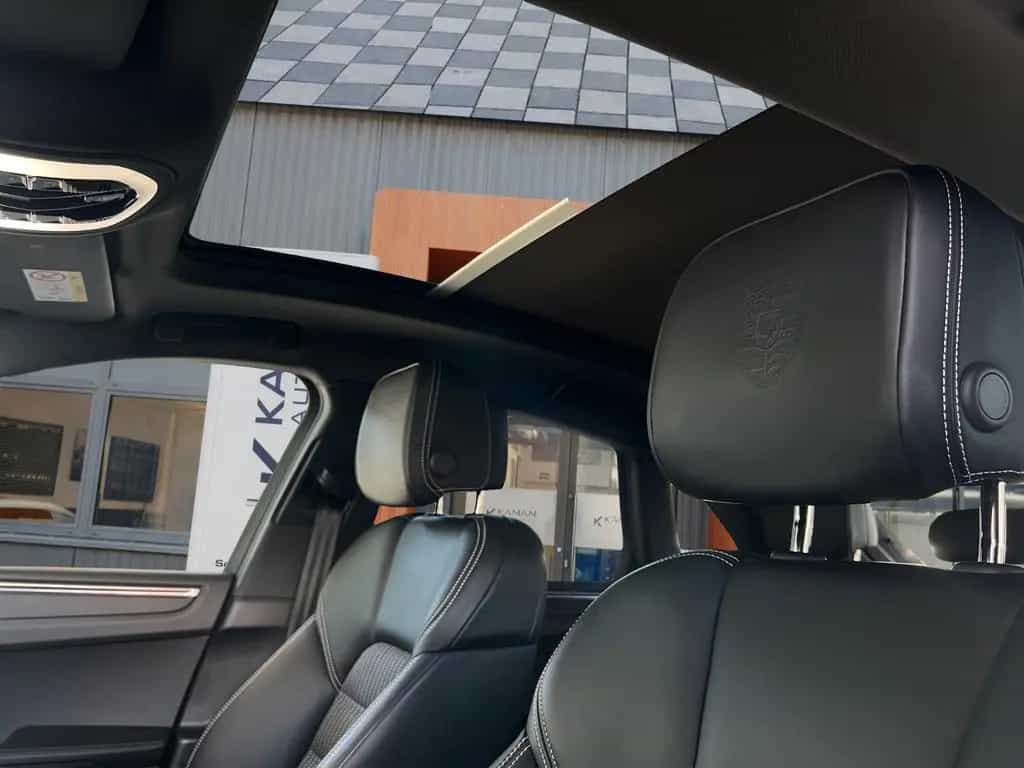 Porsche Macan T III Gen. Panorama Bose Kamera 04/2024-photo-4
