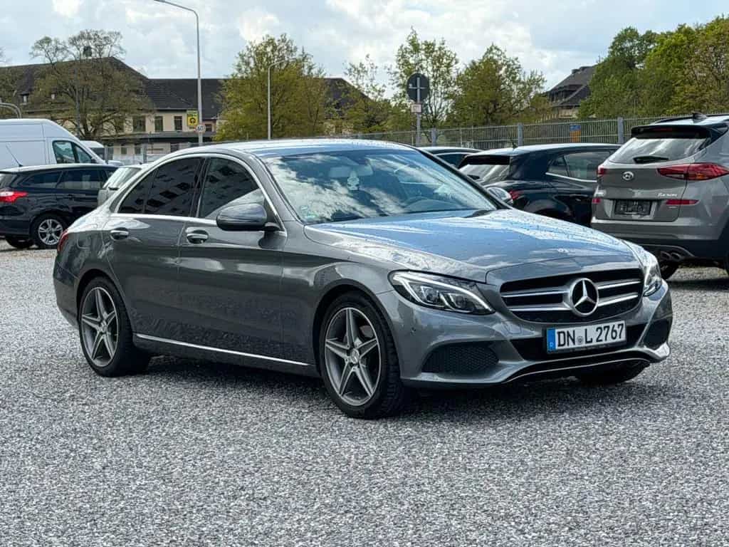 Mercedes-Benz C-Class CGI Limousine LED+NAVI+KAMERA+LEDER+AMG-LM 08/2017-photo-3
