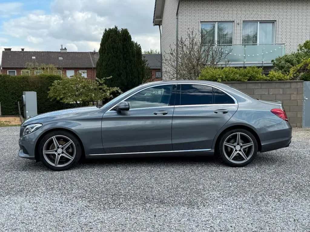 Mercedes-Benz C-Class CGI Limousine LED+NAVI+KAMERA+LEDER+AMG-LM 08/2017-photo-4
