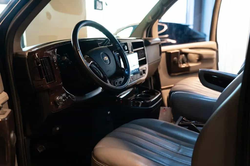 Chevrolet Express 1500 Explorer Limited SE 02/2014-photo-11