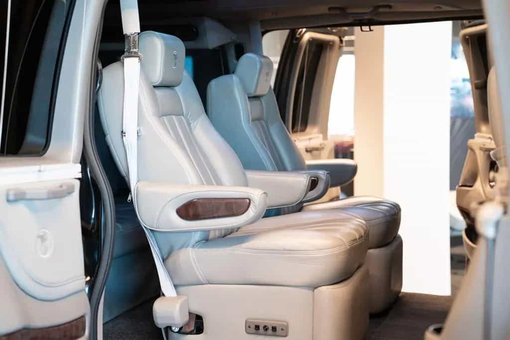 Chevrolet Express 1500 Explorer Limited SE 02/2014-photo-17