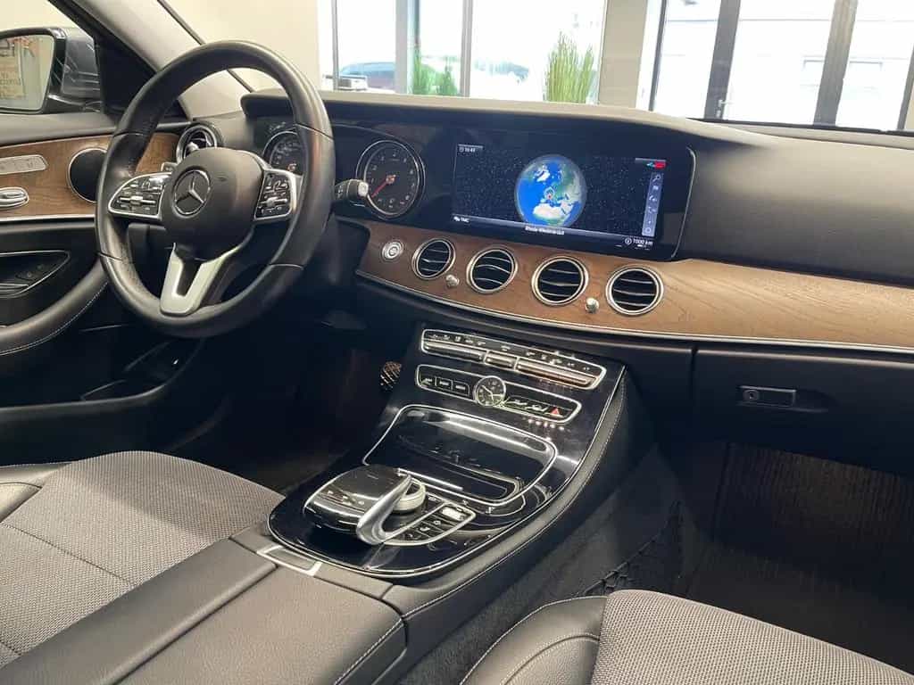 Mercedes-Benz E-Class 200 T. 4Matic Avantgarde*AUT/LED/Navi/GSD/TOP* 01/2019-photo-12
