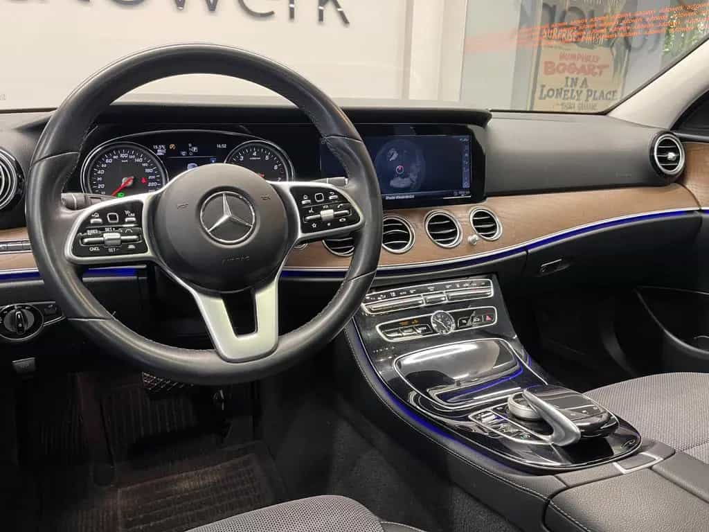 Mercedes-Benz E-Class 200 T. 4Matic Avantgarde*AUT/LED/Navi/GSD/TOP* 01/2019-photo-8