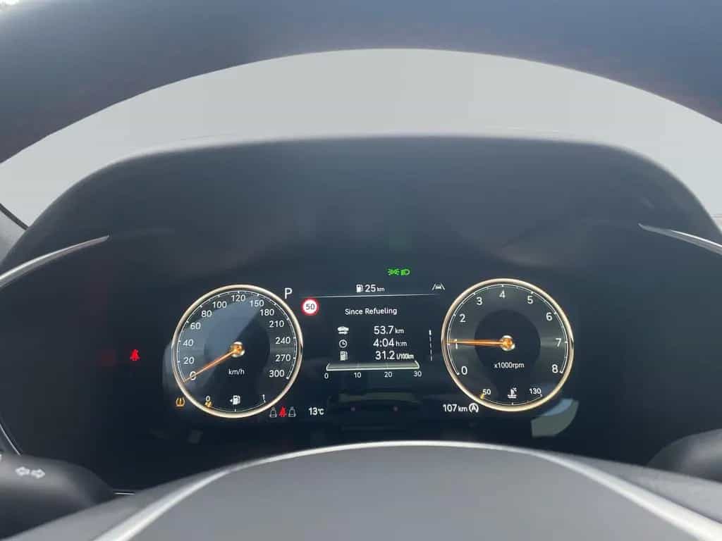 Genesis G70 Sport 2.0T AWD*SHZ v/h*HUD*360 Kamera*Memory 05/2025-photo-14
