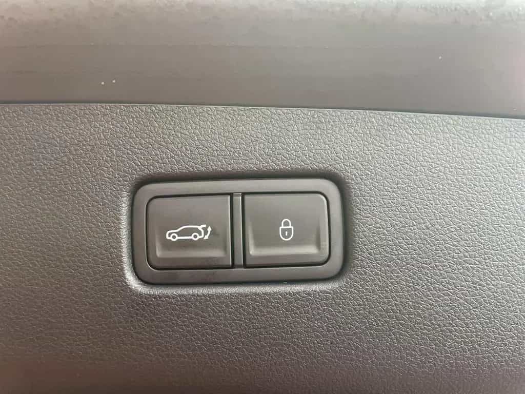Genesis GV70 Sport 2.5T AWD*SHZ v/h*HUD* 360 Kamera*Memr 02/2025-photo-18