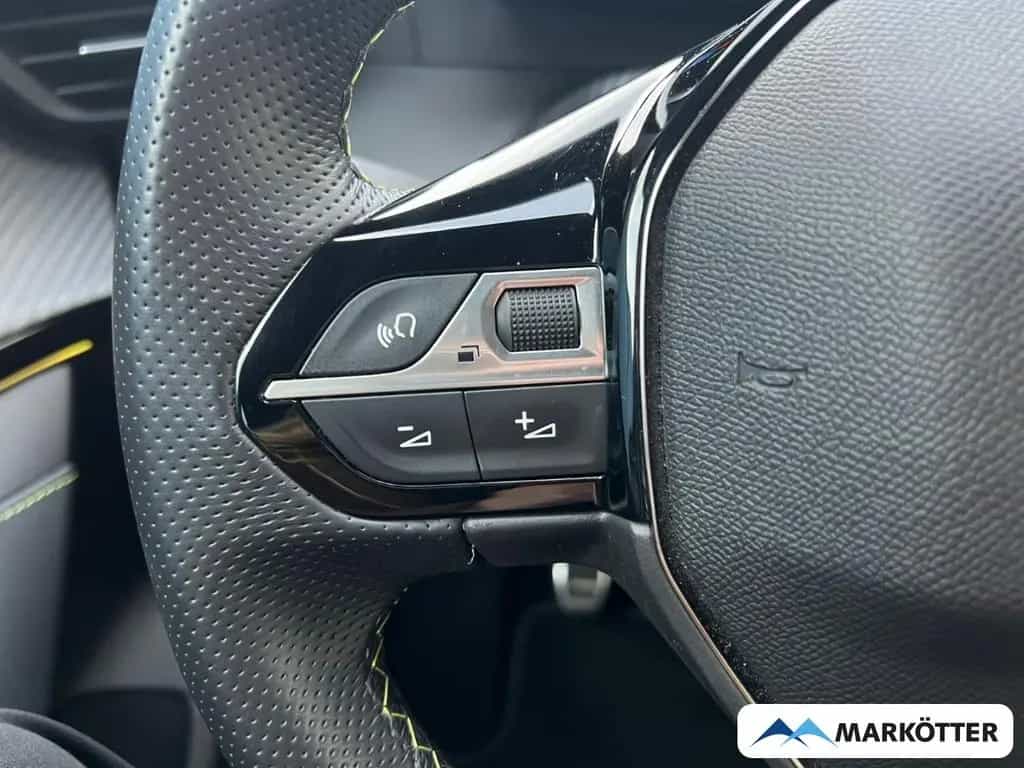 Peugeot 208 GT BLIS/SHZ/360/MSGE/NAVI/ALCANTARA/DAB 01/2024-photo-13