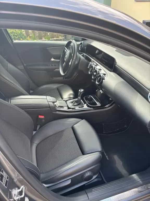 Mercedes-Benz A-Class 200 - 04/2019-photo-12