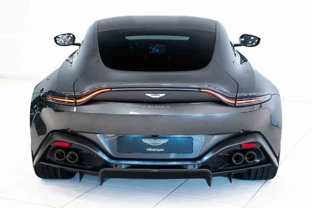 Aston Martin Vantage Coupe | Carplay | Dealermaintained 10/2021-photo-21