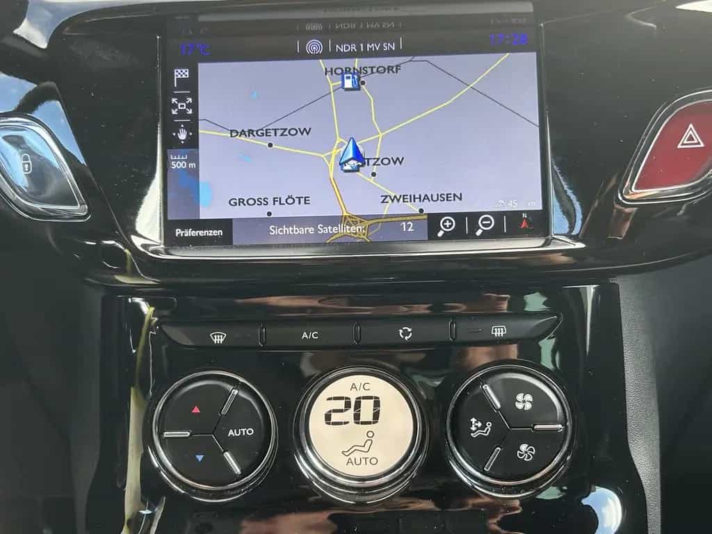 DS Automobiles DS3 PT 130 Sport Chic *Navi*Cam*Hifi*SHZ* 03/2018-photo-21