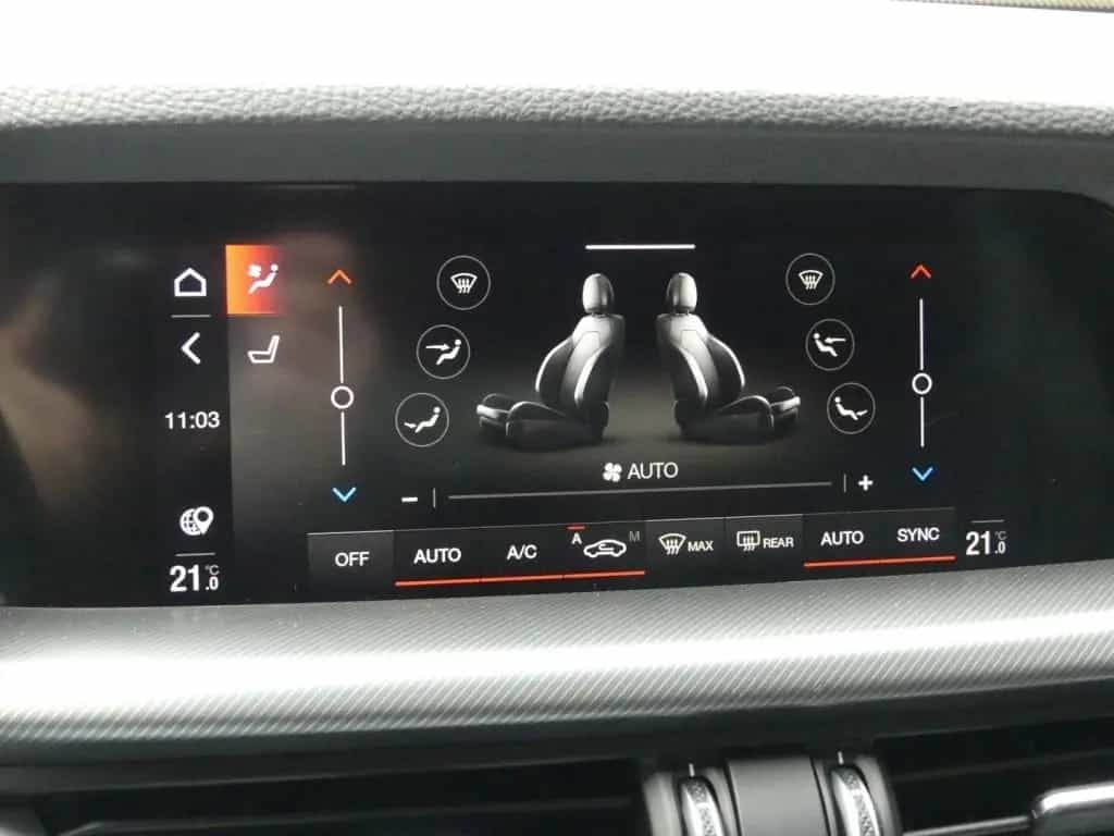 Alfa Romeo Stelvio VELOCE 2.2 DIESEL 16V 210 PS AT8 Q4 04/2026-photo-27