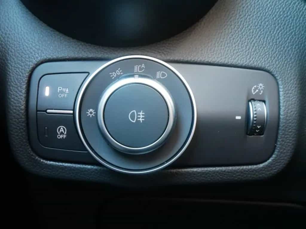 Alfa Romeo Stelvio VELOCE 2.2 DIESEL 16V 210 PS AT8 Q4 PREM 04/2026-photo-13