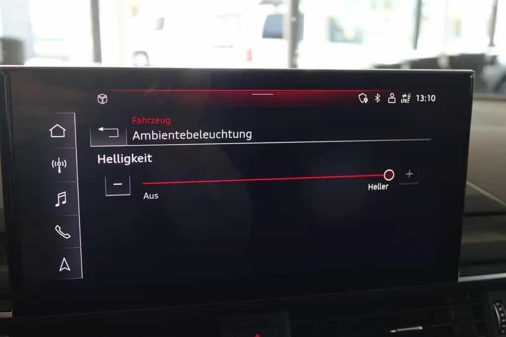 Audi A4 Avant 40 TFSI +360+HUD+Sportsitze+DSP+18'+ 09/2022-photo-16
