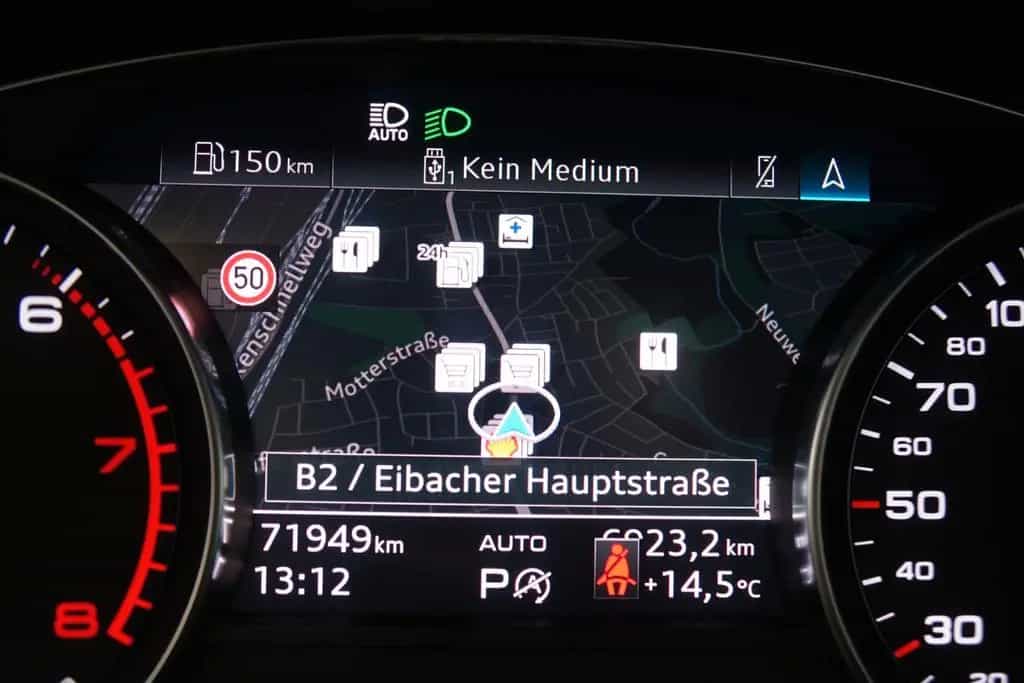 Audi A4 Avant 40 TFSI +360+HUD+Sportsitze+DSP+18'+ 09/2022-photo-21