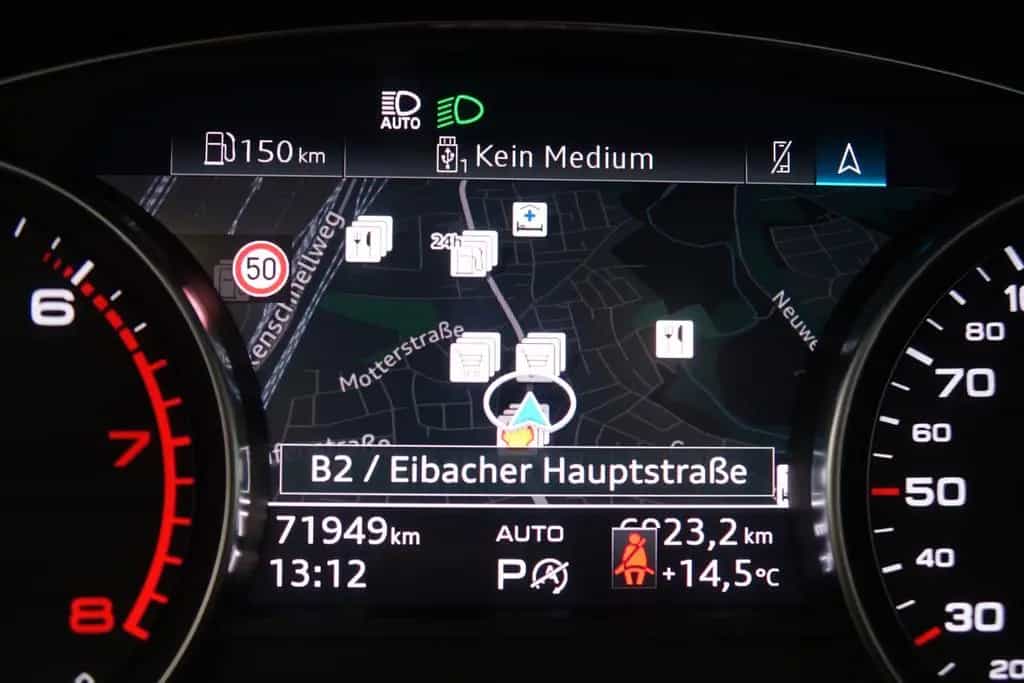 Audi A4 Avant 40 TFSI +360+HUD+Sportsitze+DSP+18'+ 09/2022-photo-22