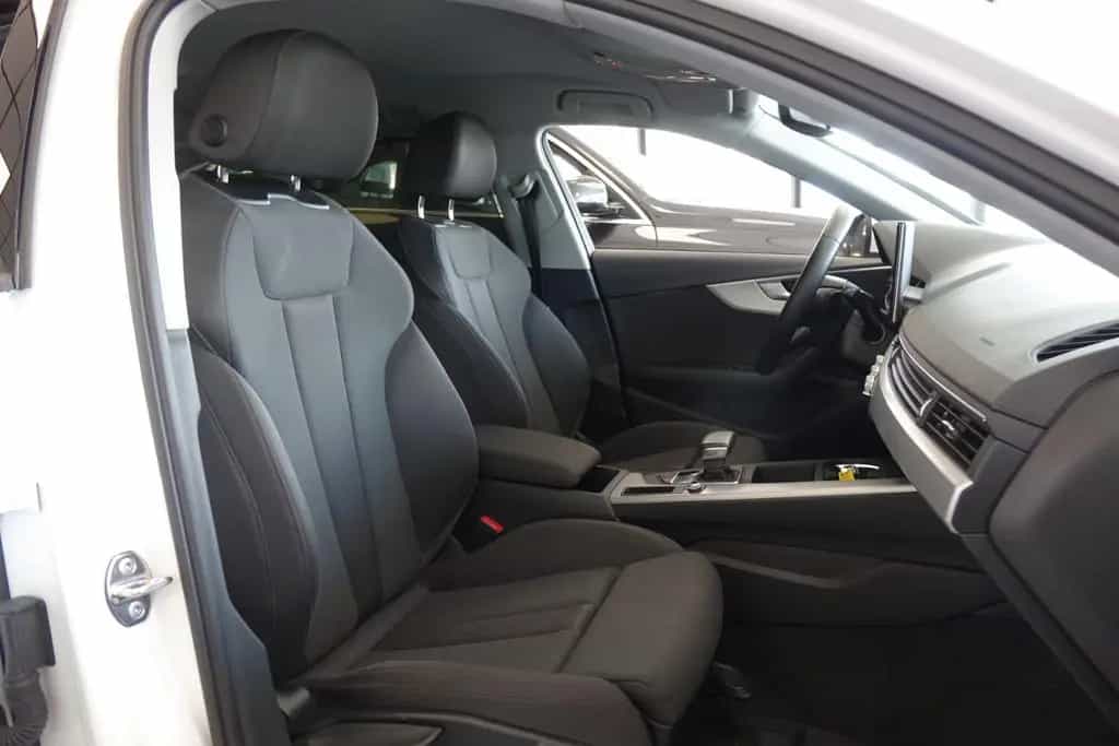 Audi A4 Avant 40 TFSI +360+HUD+Sportsitze+DSP+18'+ 09/2022-photo-29