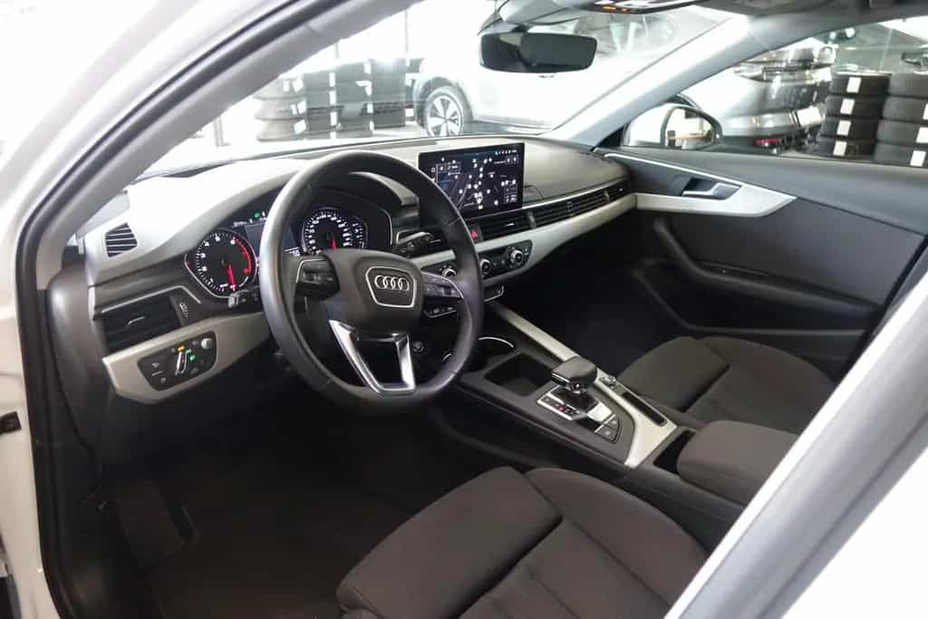 Audi A4 Avant 40 TFSI +360+HUD+Sportsitze+DSP+18'+ 09/2022-photo-4