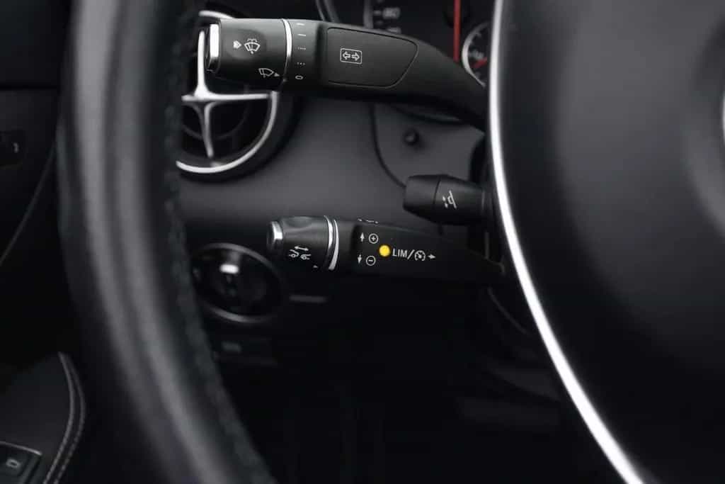 Mercedes-Benz SLC-Class 43 AMG MAGIC SKY*AIRSCARF*COMAND*DISTRO*MEMO 04/2017-photo-16